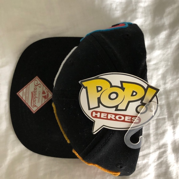 POP SnapBack Hat - Picture 2 of 3